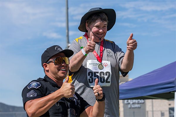 2025 IE Spring Games thumbs up