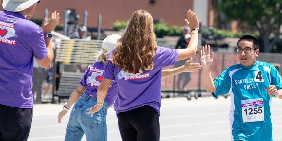 Card header volunteer high5