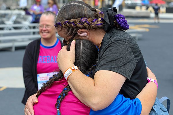 2026 Summer Games Hug